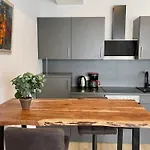 Goldstadt Comfort - Schloessle * פורצהיים