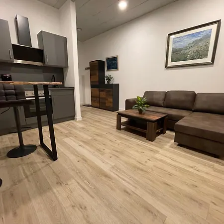 Goldstadt Comfort - Schloessle *