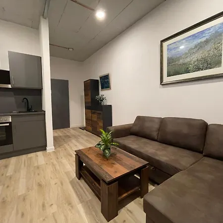 Appartamento Goldstadt Comfort - Schloessle *