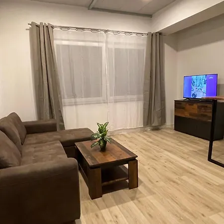 Goldstadt Comfort - Schloessle 아파트